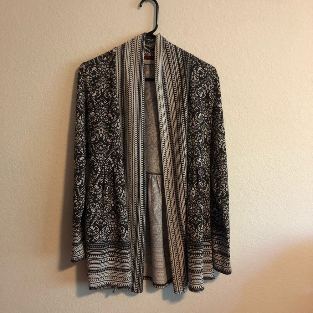 Dalia Gray Patterned Cardigan Size Small